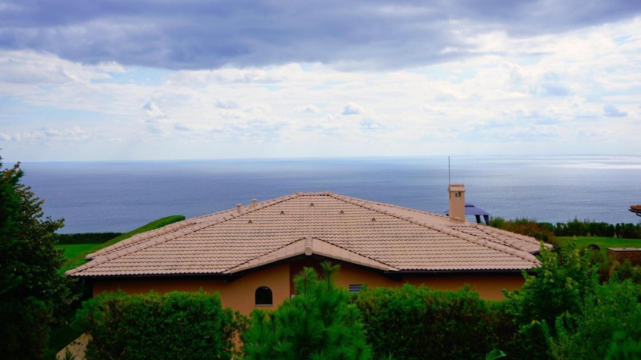 Вила Афина - Villa Afina Balchik Esterno foto